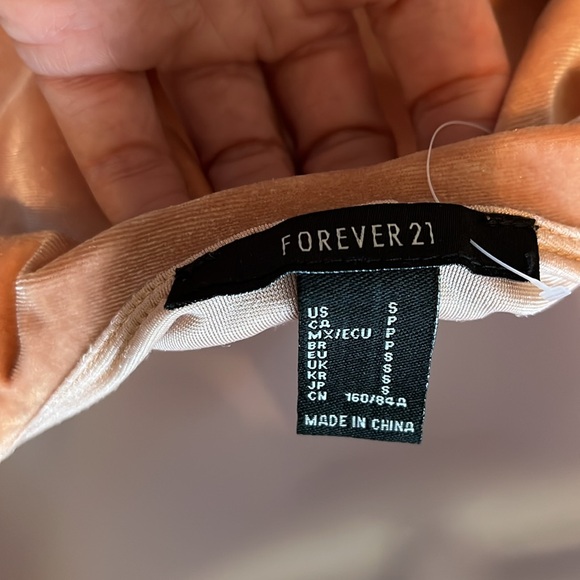 Forever 21 Peach Ruffle Dress with Off the Shoulder Design - Picture 7 of 7